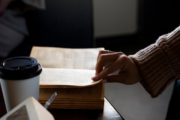 宝马保养用什么机油发动机不会出现抖动呢？